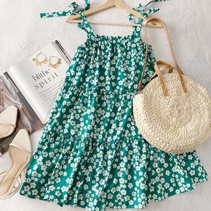 Green & White Floral Print Multi-Tiered Tied Shoulder Strap Sundress